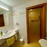 Garni Zerzer 4*