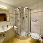 Garni Zerzer Hotel