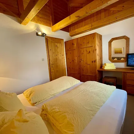Garni Zerzer Hotel