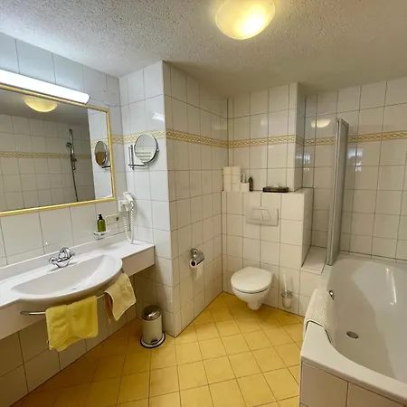 Garni Zerzer מלון 4*