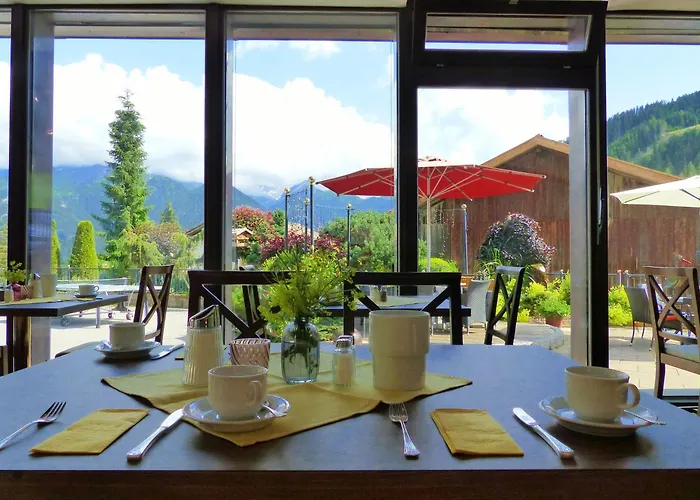 酒店 卡尼萨夏酒店 4*