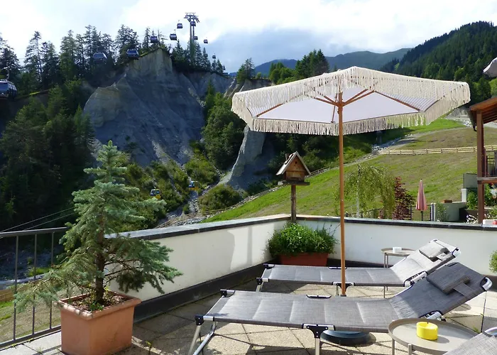 Hotel Garni Zerzer 4*