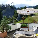 Hotel Garni Zerzer 4*