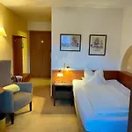 Garni Zerzer Hotel 4*