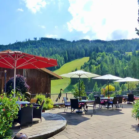 Garni Zerzer Отель 4*