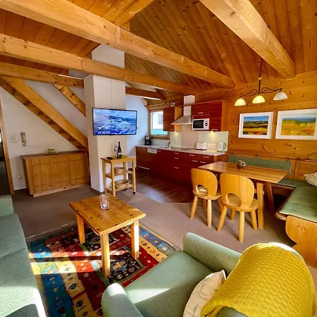 Garni Zerzer 4* Серфаус