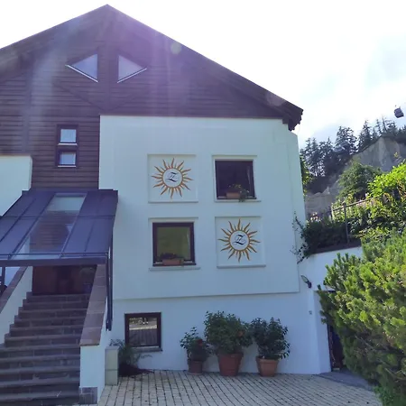 Garni Zerzer Hotel 4*