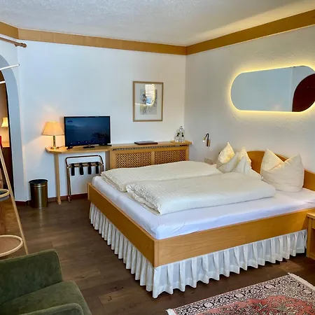 Garni Zerzer 4*