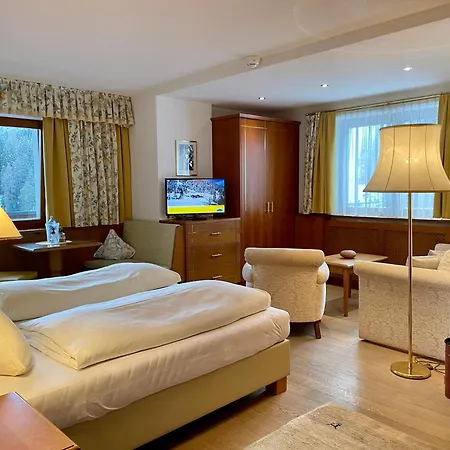 Garni Zerzer 4*